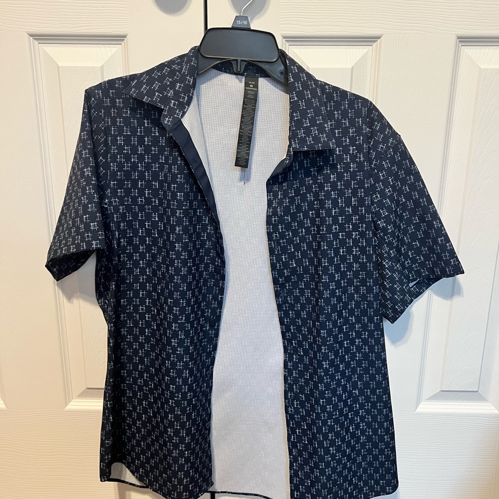 Lululemon Athletica Dark Blue Patterned Shirt